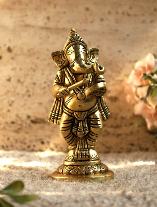 Ganesha Idol Playing Ghanti